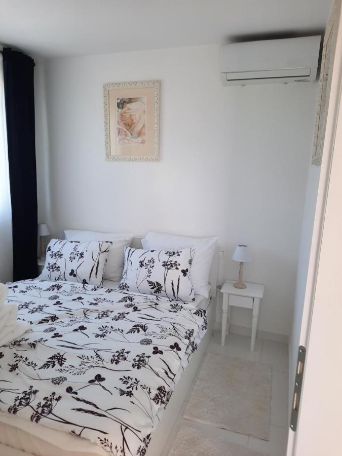 Penzion U Kapitana Apartman Vir Kültér fotó